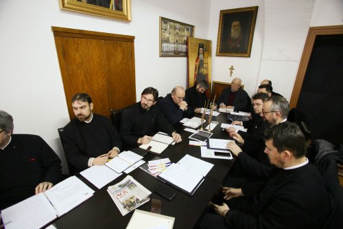 Ședință a Consiliului eparhial al Arhiepiscopiei Sibiului Poza 22807