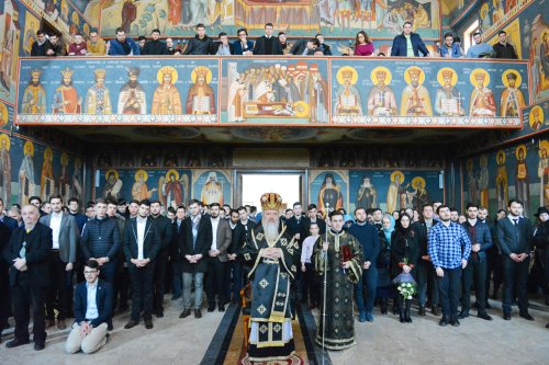 Slujire arhierească la Facultatea de Teologie Ortodoxă clujeană Poza 22193