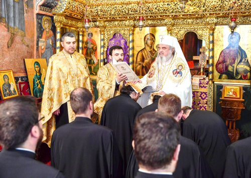 Hirotesii întru duhovnic la Reşedinţa Patriarhală Poza 21970
