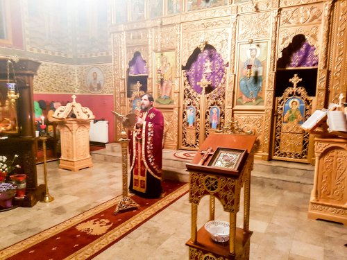 Prezență a Facultății de Teologie Ortodoxă din Arad la săptămâna duhovnicească din Parohia Șilindia Poza 21955