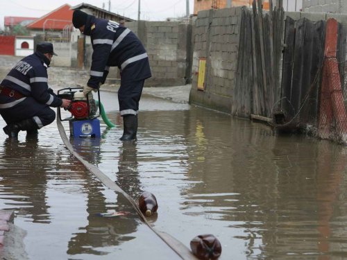 Alertă din cauza nivelului crescut al Dunării Poza 20852