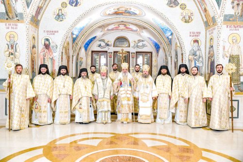 Învierea Domnului la Catedrala Patriarhală Poza 20597