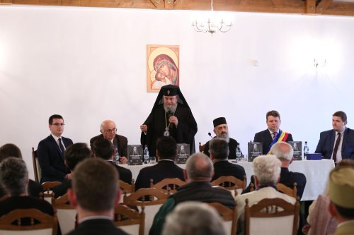 Episcopul Vasile Moga, evocat la Sebeș Poza 19962