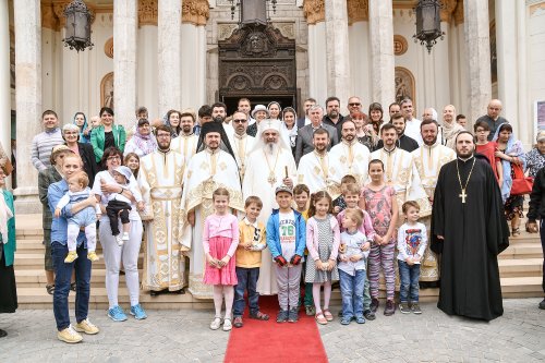 Patriarhul României la Biserica „Sfântul Spiridon”-Nou Poza 18523