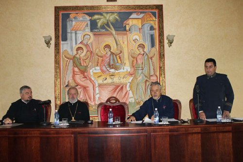 Conferinţă a preoţilor din Protoieria Craiova Nord Poza 18448