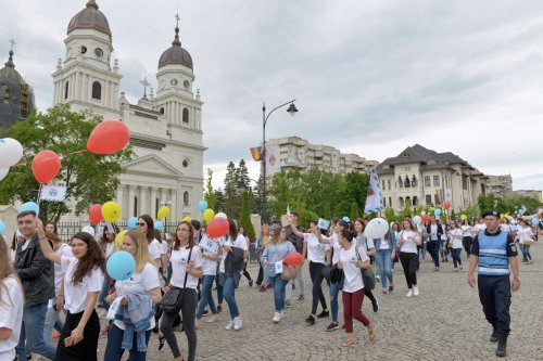 IPS Teofan: „Dumnezeu vrea să fiţi mulţumiţi de tot ceea ce aţi învăţat“ Poza 18102