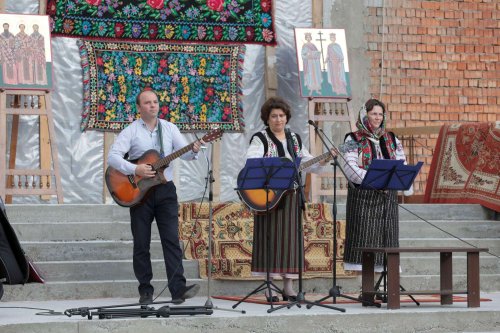 Serată muzicală la Parohia Gara Veche din Piatra Neamţ Poza 17809