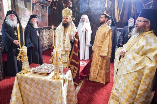 Alegeri de ierarhi în Biserica Ortodoxă Română Poza 17766
