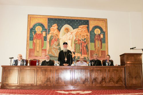 Simpozion internaţional de teologie la Craiova Poza 16923