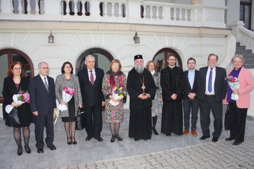 17 ani de slujire social-filantropică în Arhiepiscopia Craiovei Poza 16559