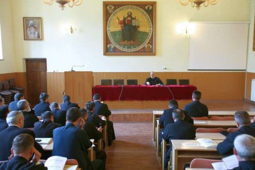 Au început cursurile preoţeşti la Sibiu Poza 16169