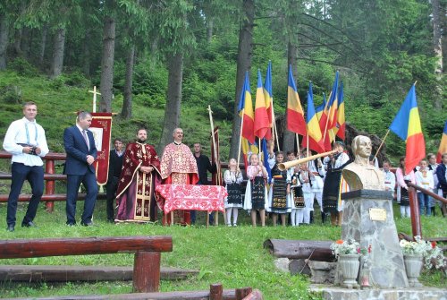 Sărbătoare populară în Poiana Horea și Răchițele, Protopopiatul Huedin Poza 15874