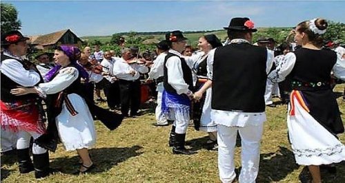 Sărbători tradiționale pe muntele Dobrin, la Berchieșu și Bologa, Cluj Poza 15600