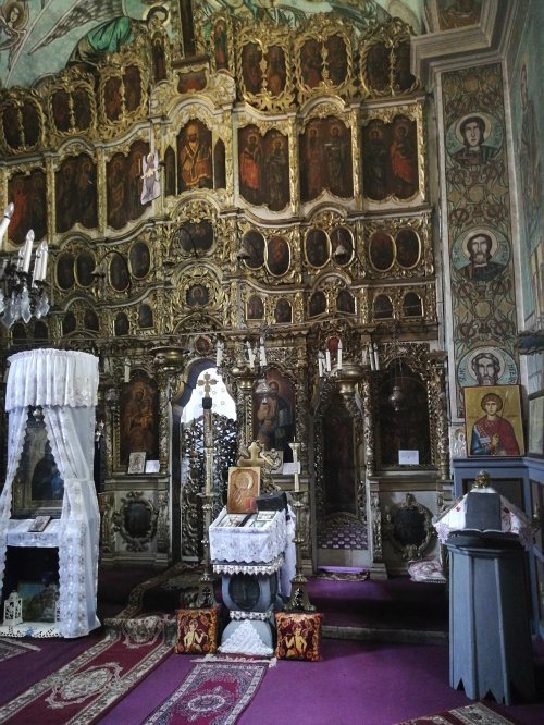 Bisericile boierului Anastasie Bașotă Poza 15169