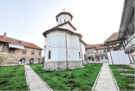 Mănăstirea Sărăcineşti, o moştenire seculară Poza 14459