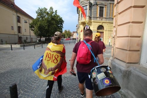 Marșul Centenarului: 1300 de kilometri pe jos pentru reunirea românilor Poza 14211
