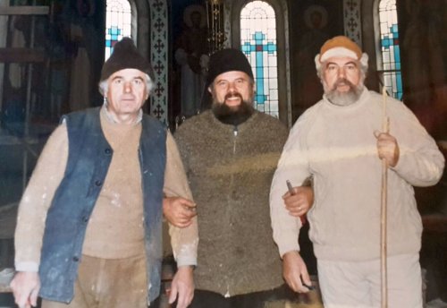Frescă în cuvinte la 40 zile de la strămutarea la cele veşnice a pictorului bisericesc Mihai Moroşanu Poza 14073