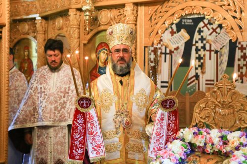 Arhiepiscopul Buzăului și Vrancei a slujit la Mănăstirea Lepșa Poza 13543