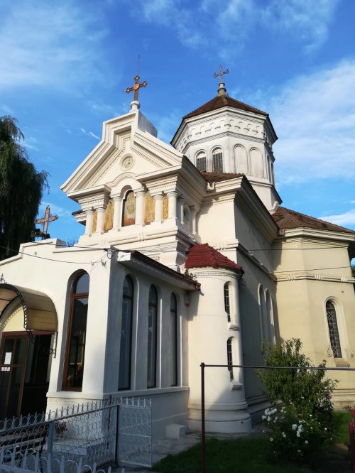 Liturghie misionară la o biserică monument din Brăila Poza 13539