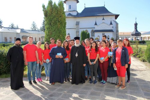 Şcoli de vară pentru tinerii din Moldova Poza 13327