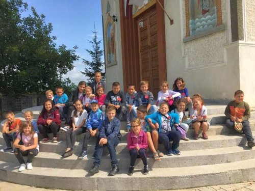 Şcoli de vară pentru tinerii din Moldova Poza 13328
