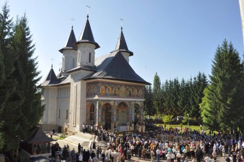 Cinstirea Sfântului Ioan Iacob în Moldova Poza 13198