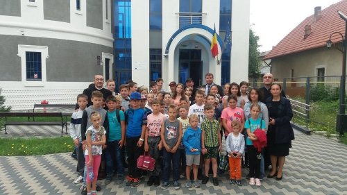 Activităţi dedicate tinerilor pe perioada vacanţei de vară Poza 13072