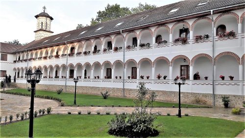 Mănăstirea „Mihai Vodă” de la Turda Poza 12349