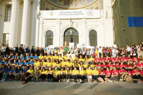 Ieri a debutat Întâlnirea Tinerilor Ortodocşi din Moldova Poza 11997