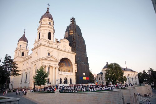 Ieri a debutat Întâlnirea Tinerilor Ortodocşi din Moldova Poza 12000