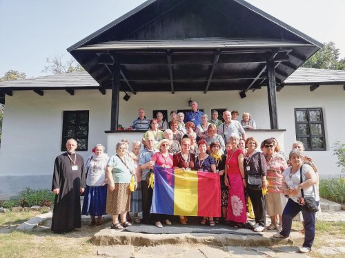 Credincioşi bucureşteni pelerini în Moldova și Bucovina Poza 11853