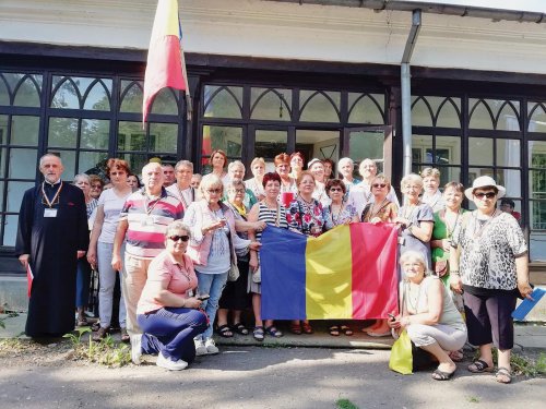 Credincioşi bucureşteni pelerini în Moldova și Bucovina Poza 11855