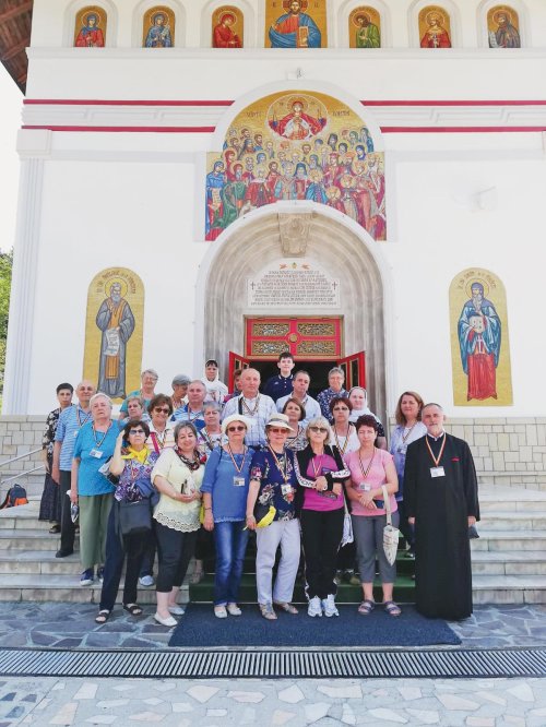 Credincioşi bucureşteni pelerini în Moldova și Bucovina Poza 11856