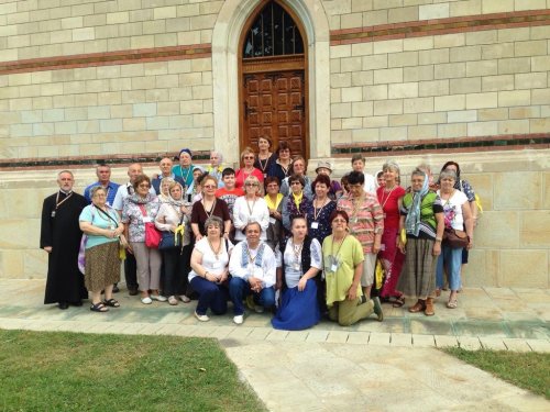 Credincioşi bucureşteni pelerini în Moldova și Bucovina Poza 11857