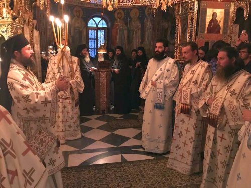 Prezențe românești în Sfântul Munte Athos azi Poza 11731