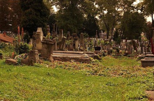 La mormântul mormintelor româneşti Poza 11454
