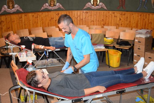 Donare de sânge la Parohia Timișoara-Dacia Poza 11211