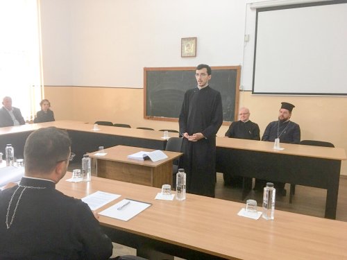 Susțineri de teze de doctorat la Facultatea de Teologie din Arad Poza 10999