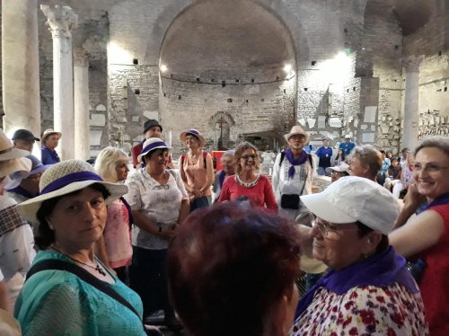 Pelerini clujeni „Pe urmele sfinților în Italia” IV Poza 10146