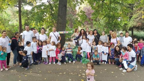 Preșcolarii Liceului Ortodox orădean protejează natura Poza 10091