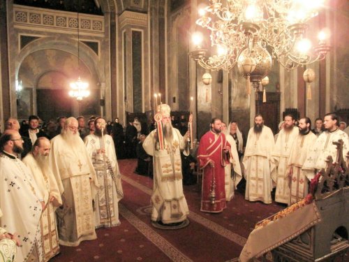 Bucurii sfinte la Mănăstirea Bistriţa şi la Râmnic Poza 9852
