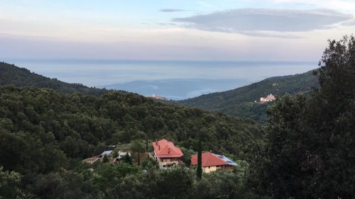 O chilie păstrătoare a tradiției românești în Muntele Athos Poza 9752