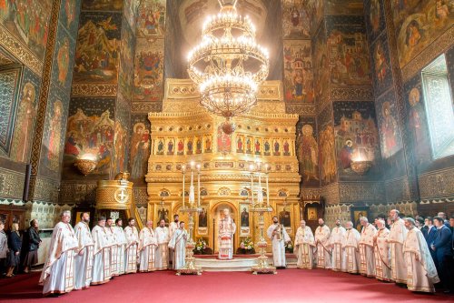 Moment aniversar în Catedrala Arhiepiscopală din Galați Poza 9590