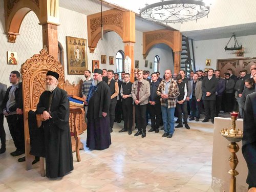 Deschiderea cursurilor la Facultatea de Teologie Ortodoxă din Arad Poza 9327