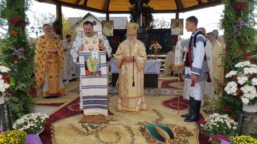 Popas aniversar în Parohia „Pogorârea Sfântului Duh” din Vicovu de Jos Poza 9159