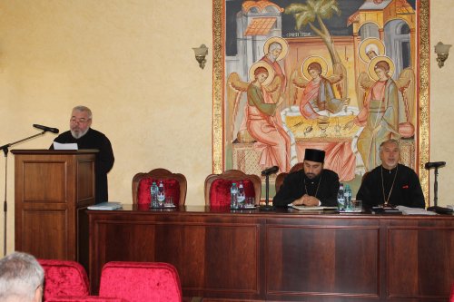 Conferinţele preoţeşti în Arhiepiscopia Craiovei Poza 9076