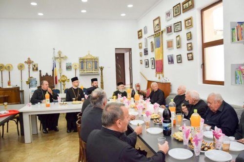 Proiectul „Ceai bun pentru suflet” în Arhiepiscopia Aradului Poza 9024