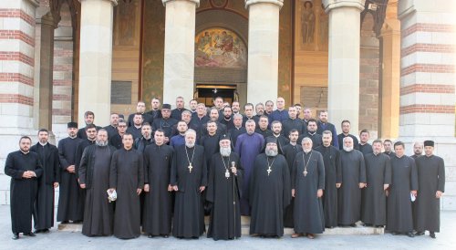 Conferință preoțească la Protoieria Craiova Sud Poza 8509