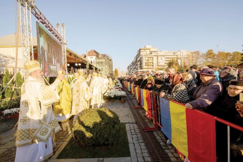 Sărbătoarea Sfintei Ocrotitoare a Moldovei, în An Centenar Poza 8517