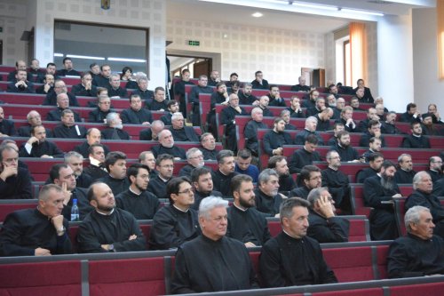 Conferințele de toamnă pentru preoții din protopopiatele Cluj I și Cluj II Poza 8299